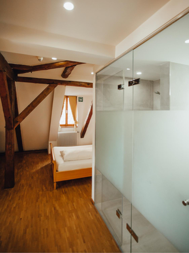 Bedroom 15