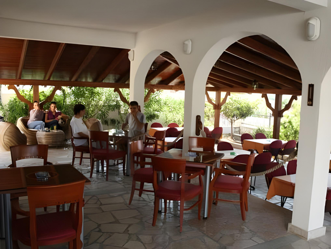 Public Area 5, Hotel Vagabundo, Okrug