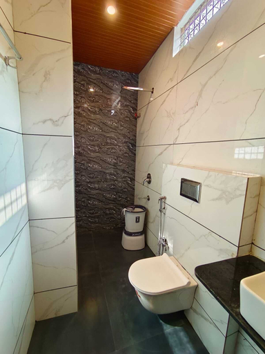 Bathroom, Hotel Rukmani Palace, Ujjain