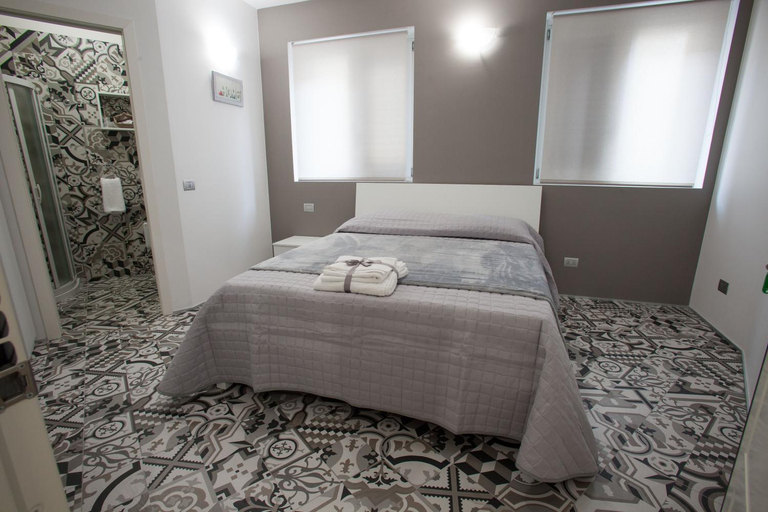 Others 3, b&b Casa Pinto, Bari