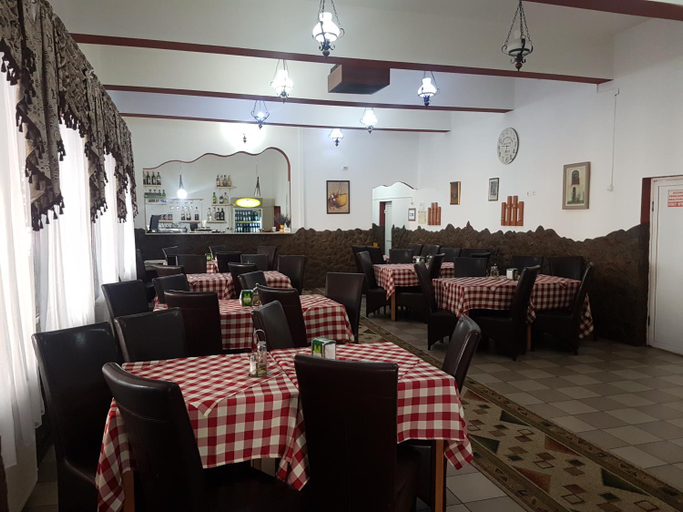 Food & Drinks 4, Pensiunea Mioritza, Horezu