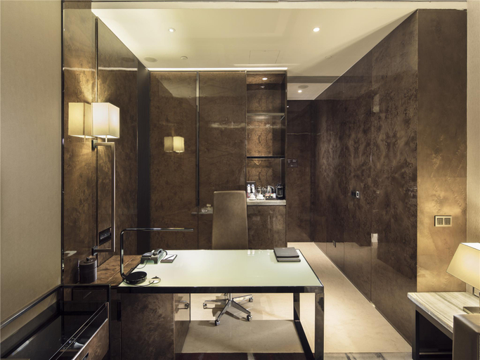 Bathroom 7