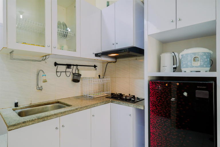 Others 4, Comfy 1BR with Extra Room Podomoro Golf View Apartment By Travelio, Bogor
