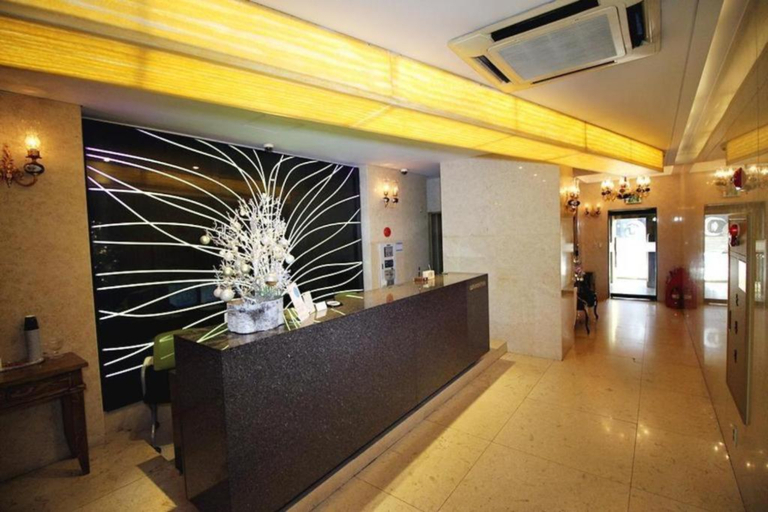 Others 2, Circle Hotel Seoul, Mapo