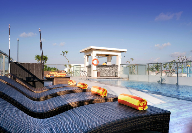 Swimming Pool 2