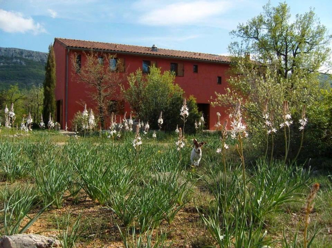 Maison Rouge, Var