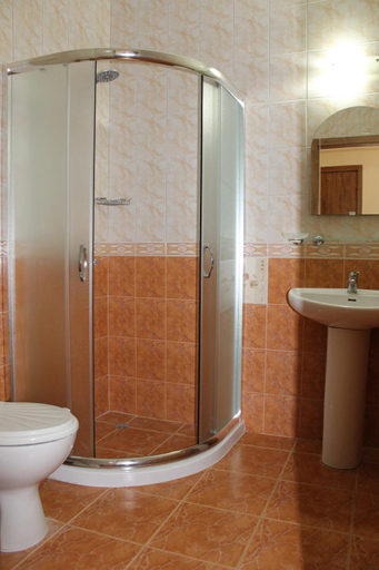 Bathroom 3, Семеен Хотел Идън, Nesebar