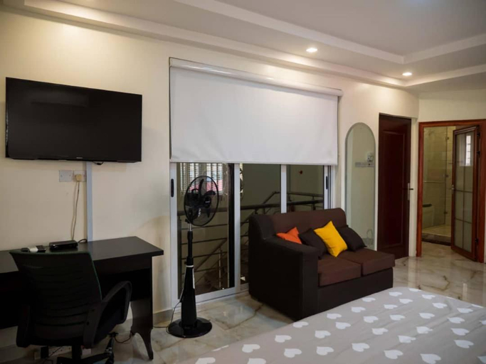 Others 3, Zion Place, Ikeja