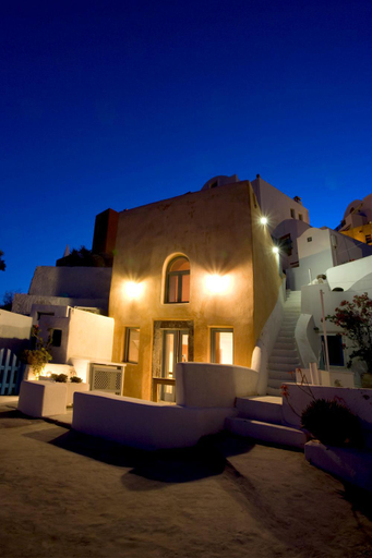 Others 3, Lydia Cavehouse, South Aegean