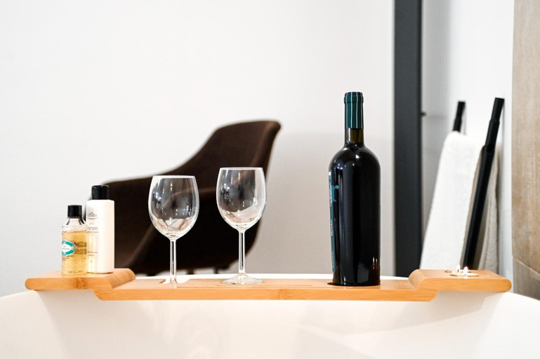 Others 5, Suitehome B&B con vasca, Foggia
