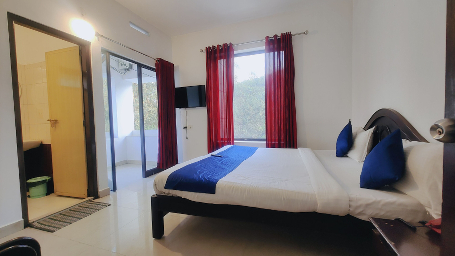 Bedroom 5, Lumino Karthika, Idukki