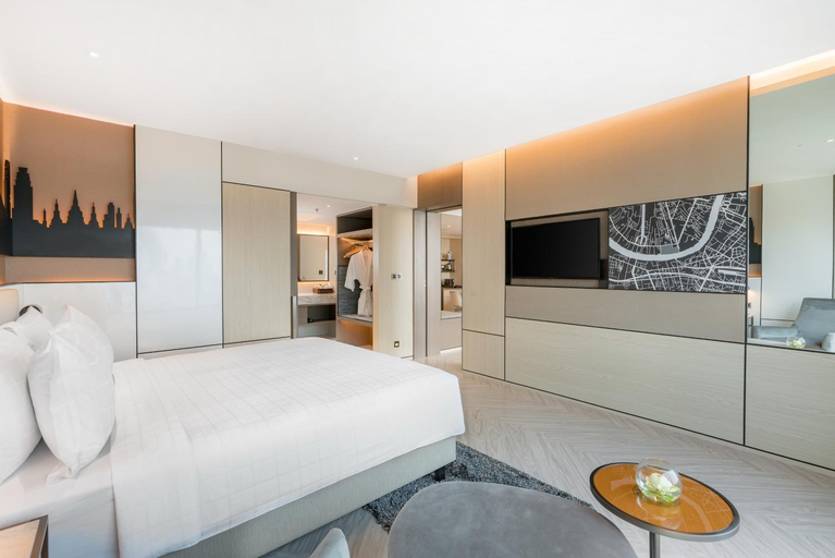 Bedroom 24