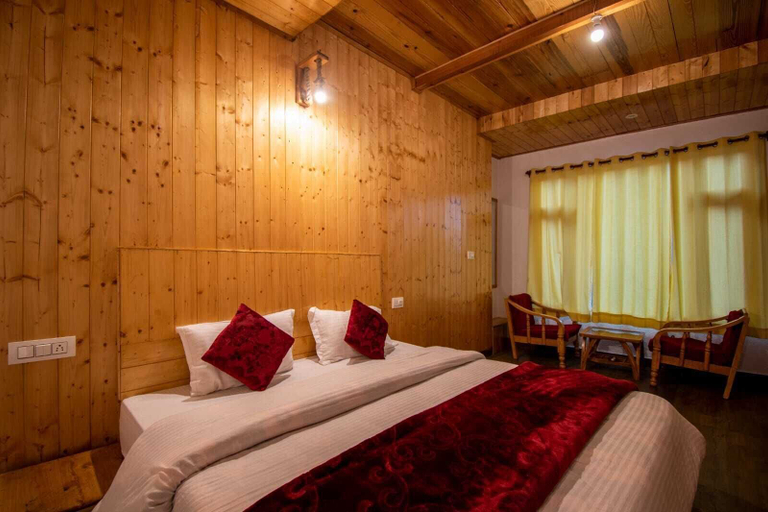 Bedroom 3, Crystal Mountain Jibhi, Kullu