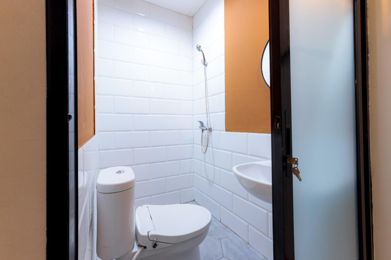 Bathroom 5