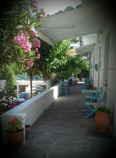 Food & Drinks, Smaragdi Studios and Rooms, North Aegean