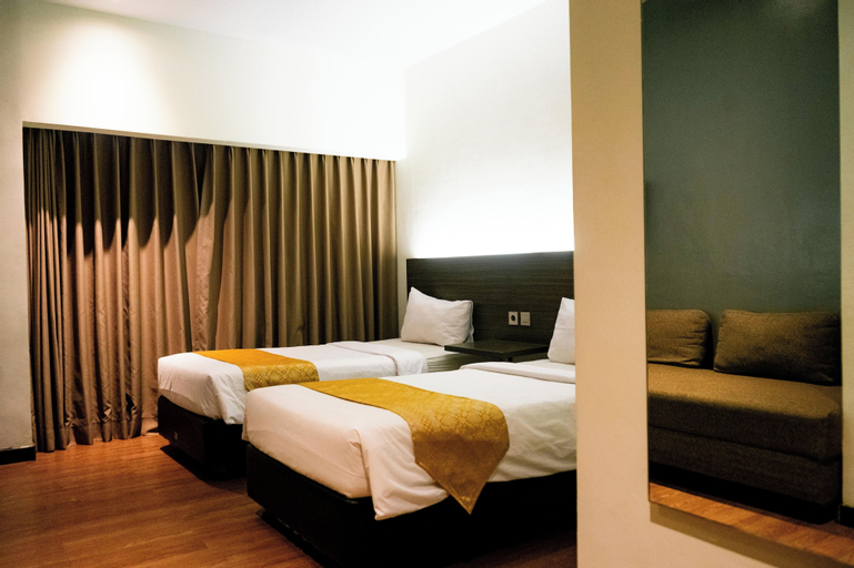 Bedroom 9