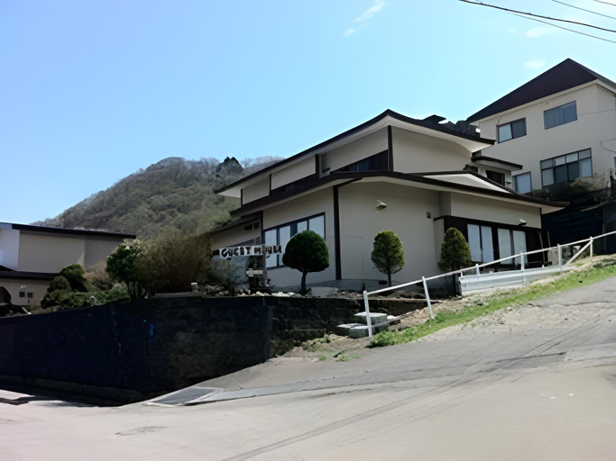 Exterior & Views 1, Hakodateyama Guest House, Hakodate