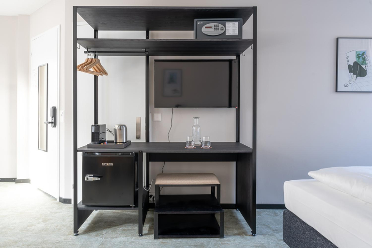 Bedroom 9