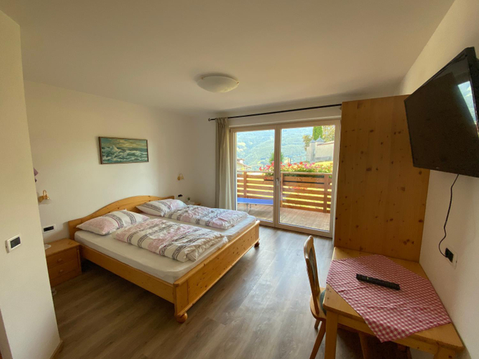 Bedroom, Gasthaus St. Valentin, Bolzano