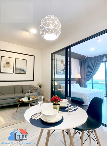 Dining Room 5