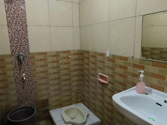 Bathroom 5