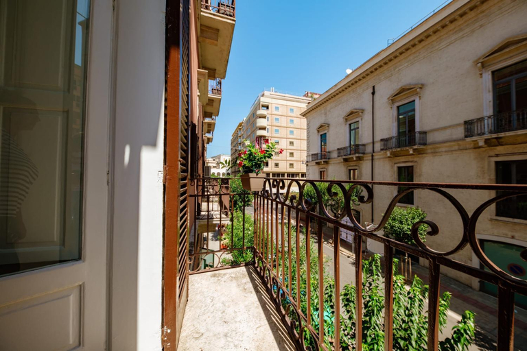 Others 3, B&B DEL CORSO, Bari