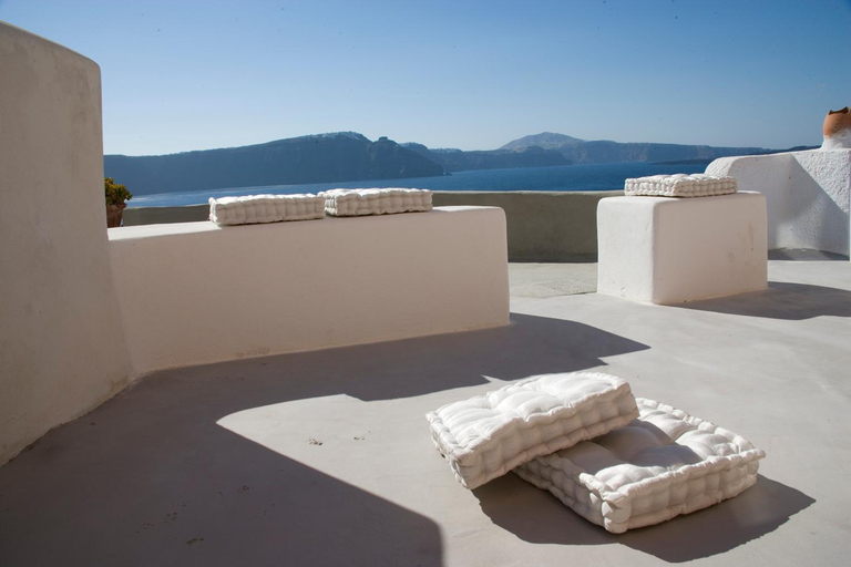 Others 5, Lydia Cavehouse, South Aegean