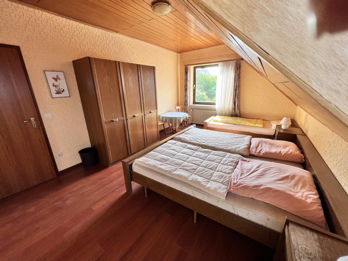 Bedroom 23