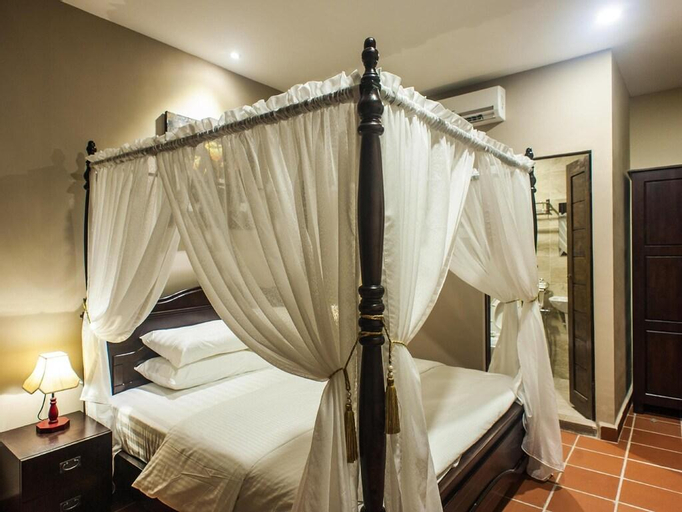 Bedroom 14