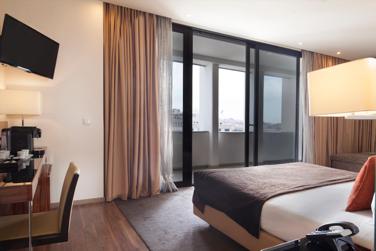 Bedroom 16