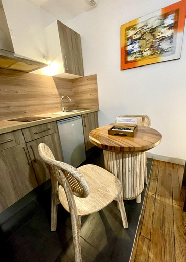 Dining Room 5