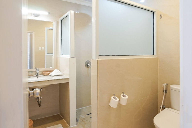 Bathroom 6