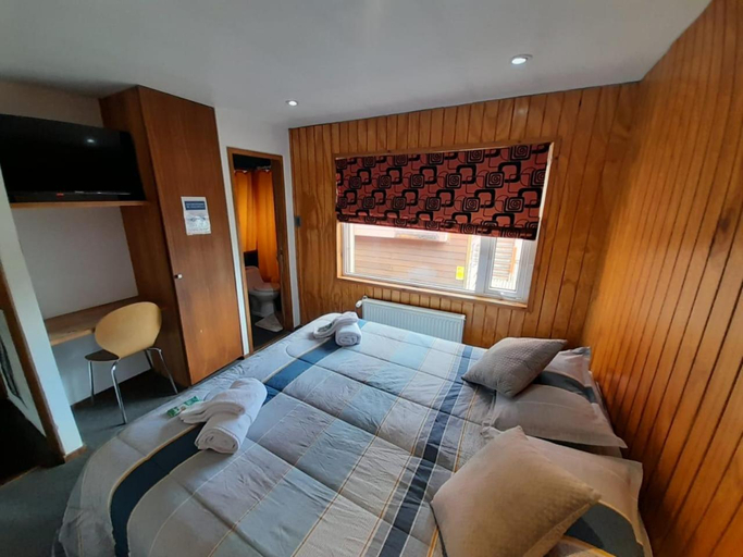 Bedroom 4, ALMER HOSTAL, Magallanes