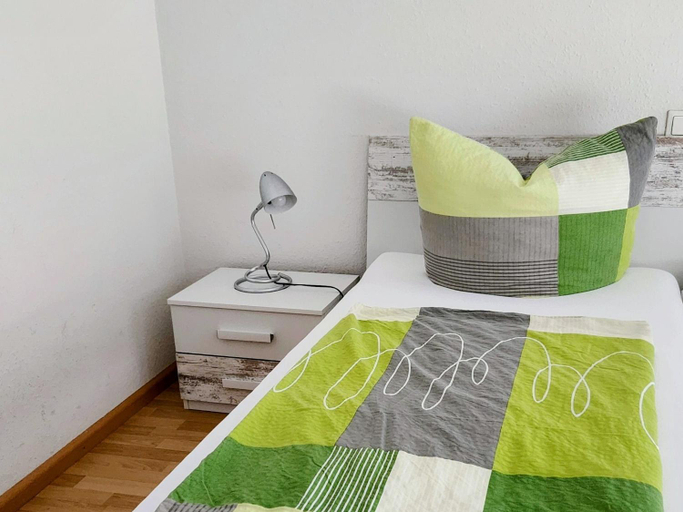 Bedroom 2, Hotel Scheffelhof, Waldshut
