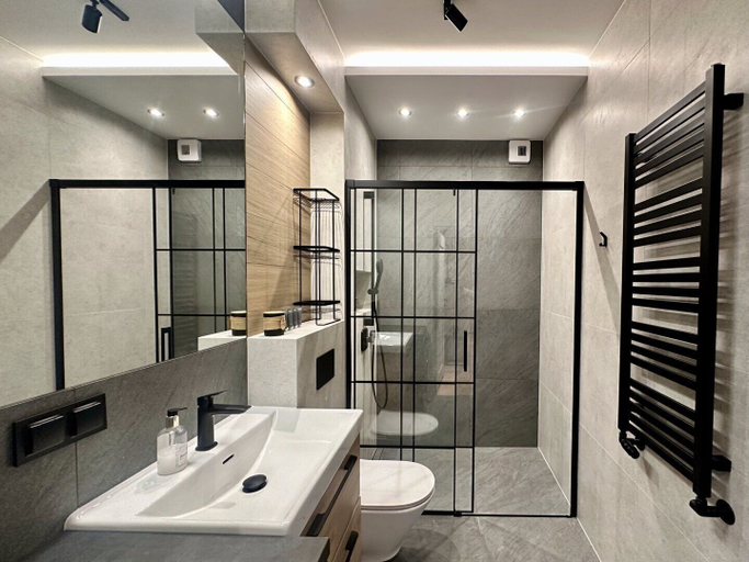 Bathroom 3, Apartamenty Doki Living Q4Apartments, Gdańsk City