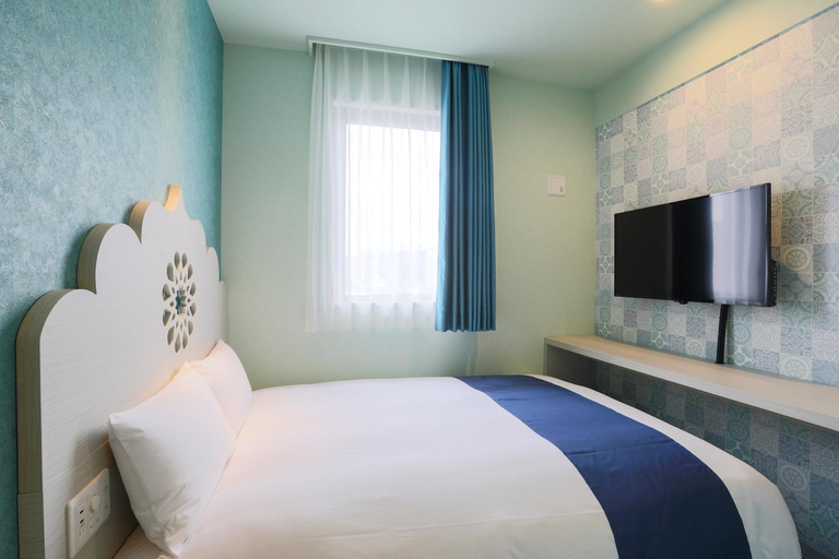 Bedroom 16