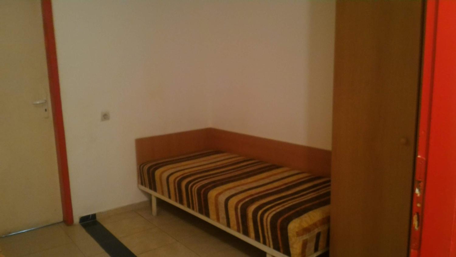 Others 2, Hostel Ruschuk, Rousse