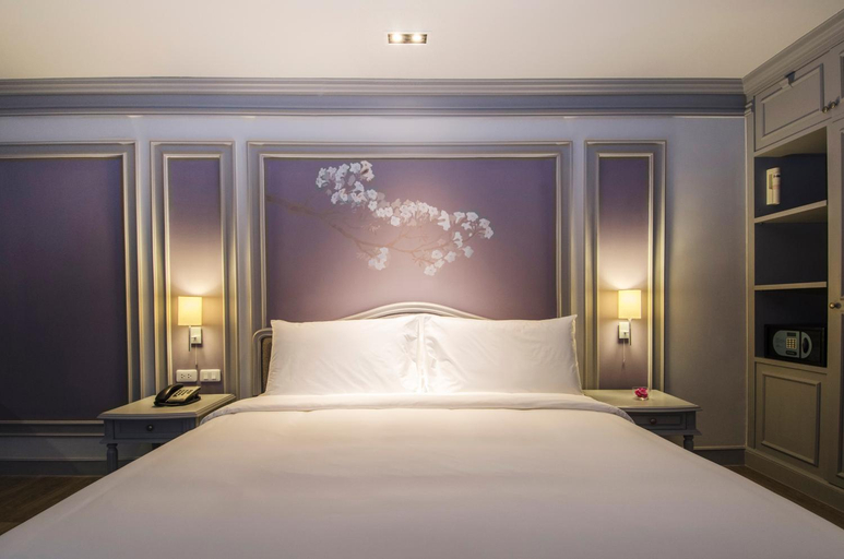 Bedroom 9