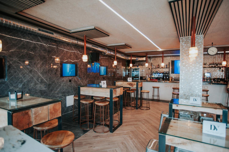 Food & Drinks 4, Polorooms, Valladolid