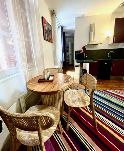 Dining Room 8