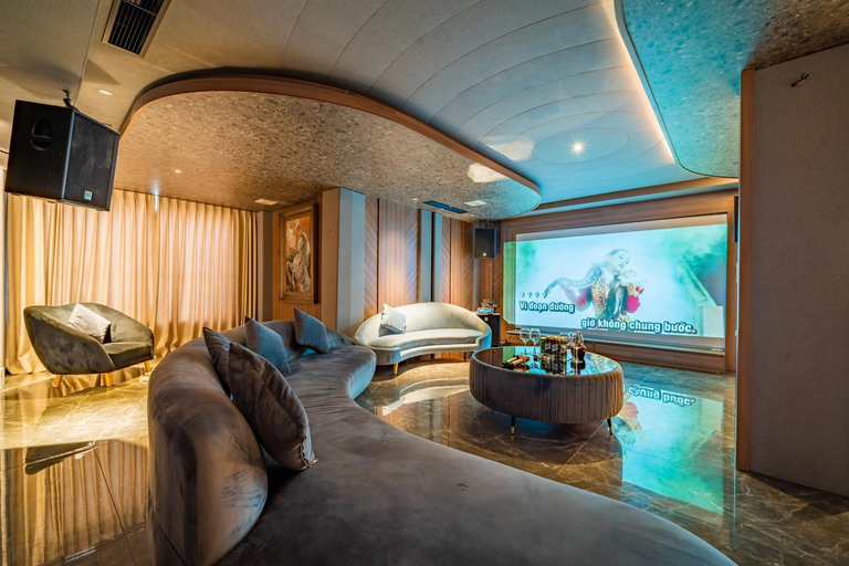 Bedroom 3, SALLY HUONG VILLA - Venue Travel, Hạ Long
