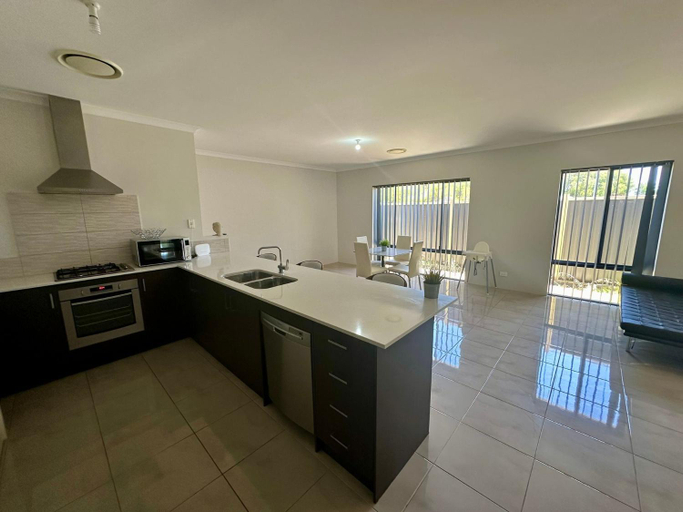 Others 4, Quiet Busselton Retreat, Busselton