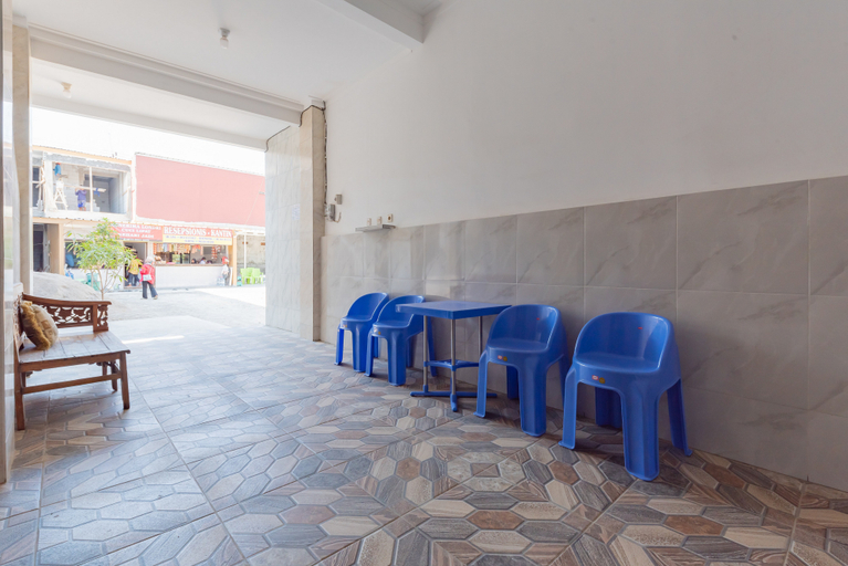Others 5, Urbanview Aurel House Cirebon, Cirebon