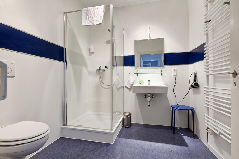Bathroom 5
