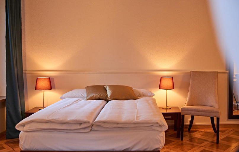 Bedroom 24