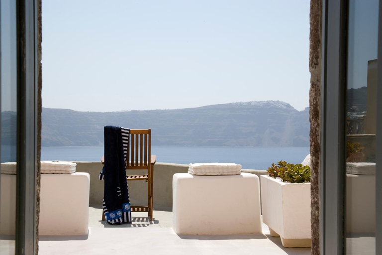 Others 3, Lydia Cavehouse, South Aegean