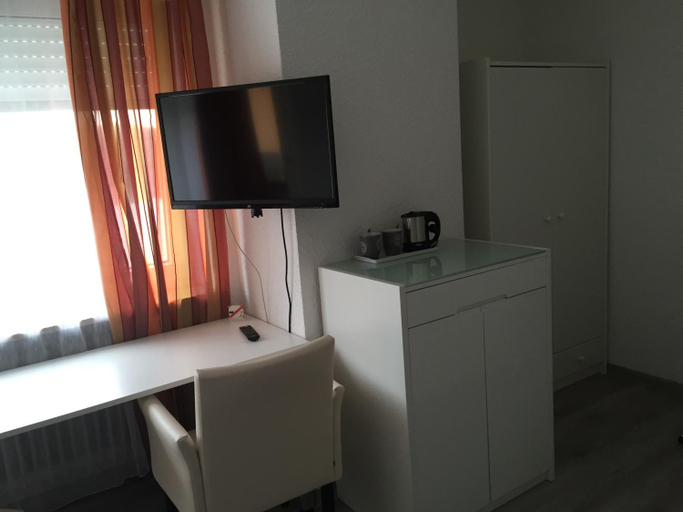 Others 3, Hotel M&S garni, Donau-Ries