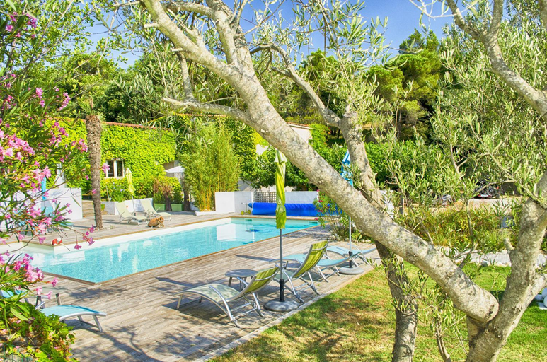 Sport & Beauty 2, le Relais de la Cavayere - Chambres d'hotes avec SPA & SAUNA Carcassonne - Parking prive ferme, Aude