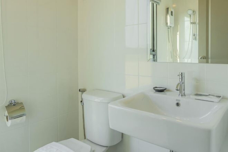Bathroom 6