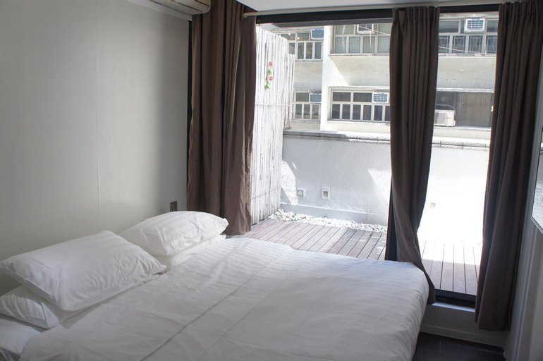 Bedroom 12